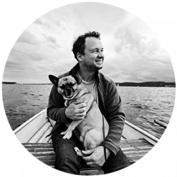 Unterstützende Dirk mit Hugo