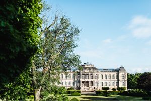 MIT HUND AM SCHLOSS - GASSI GEHEN IN GOTHA